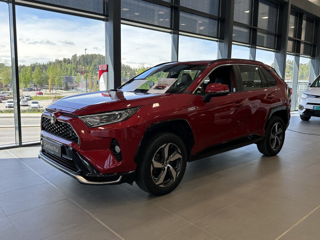 The 2024 Toyota RAV4 Hybrid XSE: An Enthusiast’s Review on Driving Pleasure, Upscale Comforts, and the New Car Dilemma