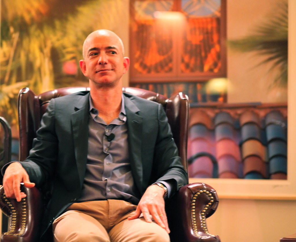 Jeff Bezos’s Elite Air Fleet: A Strategic Look at His Private Jets