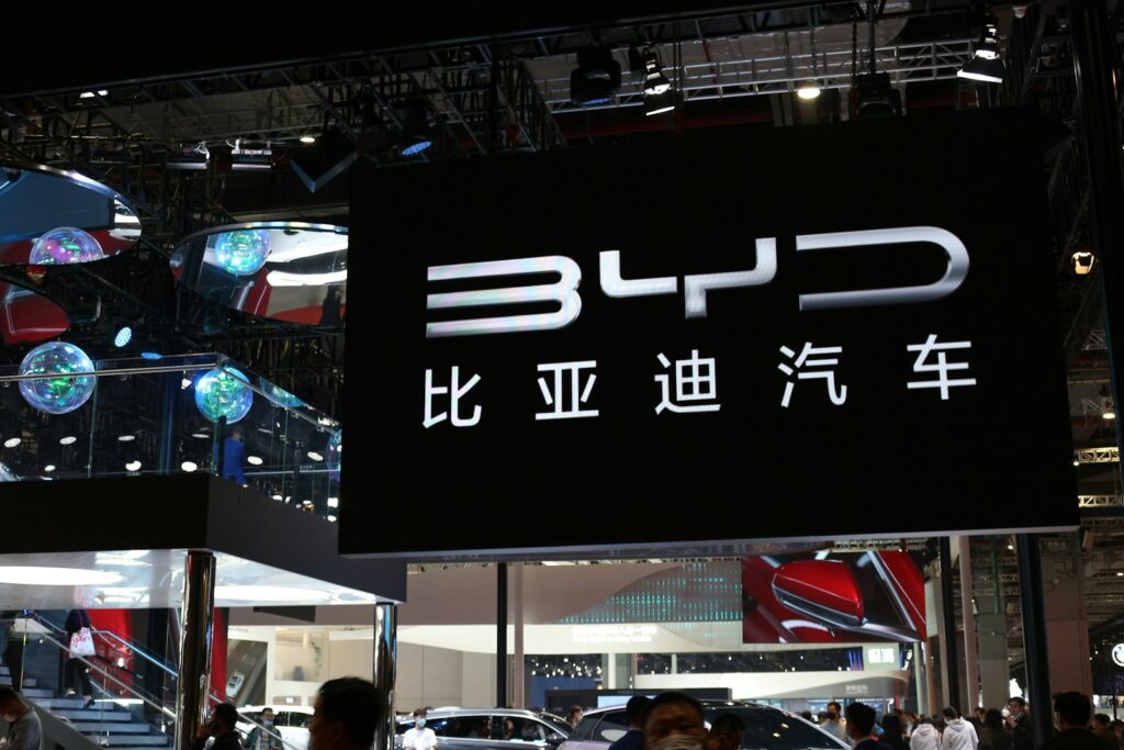 BYD’s New Hybrid Cars Can Go 1,250 Miles Nonstop
