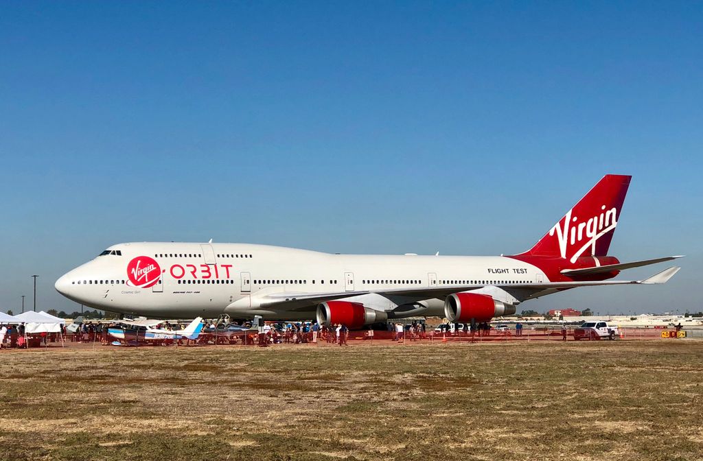 Virgin Orbit modified 747