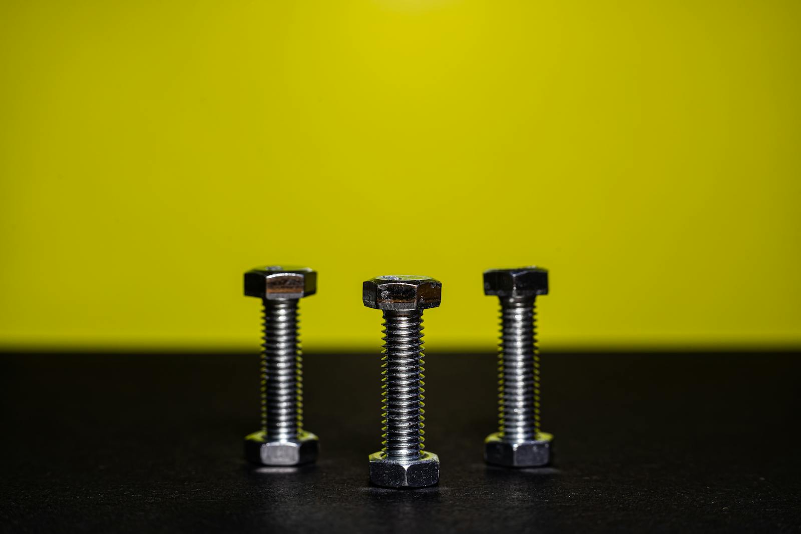 A Mechanic’s Guide to Loosening the Most Stubborn Bolts