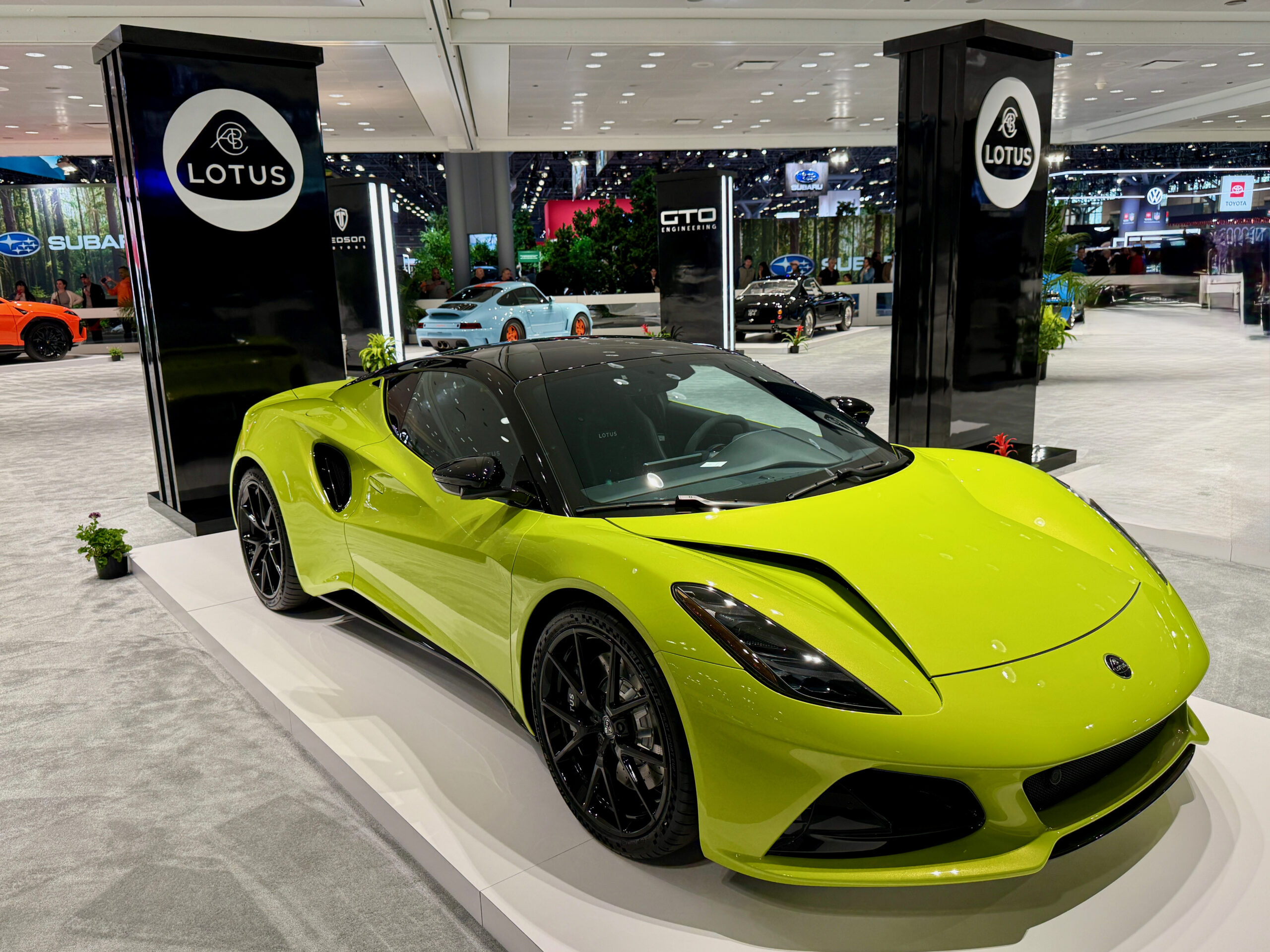 Lotus Emira