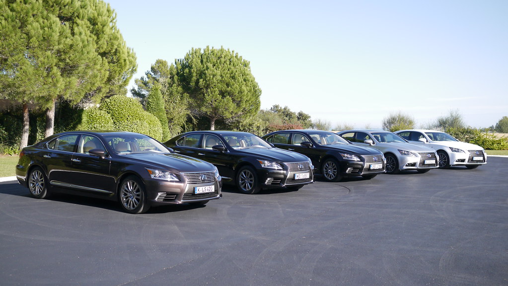 A Guide to 10 Reliable Used Lexus Models