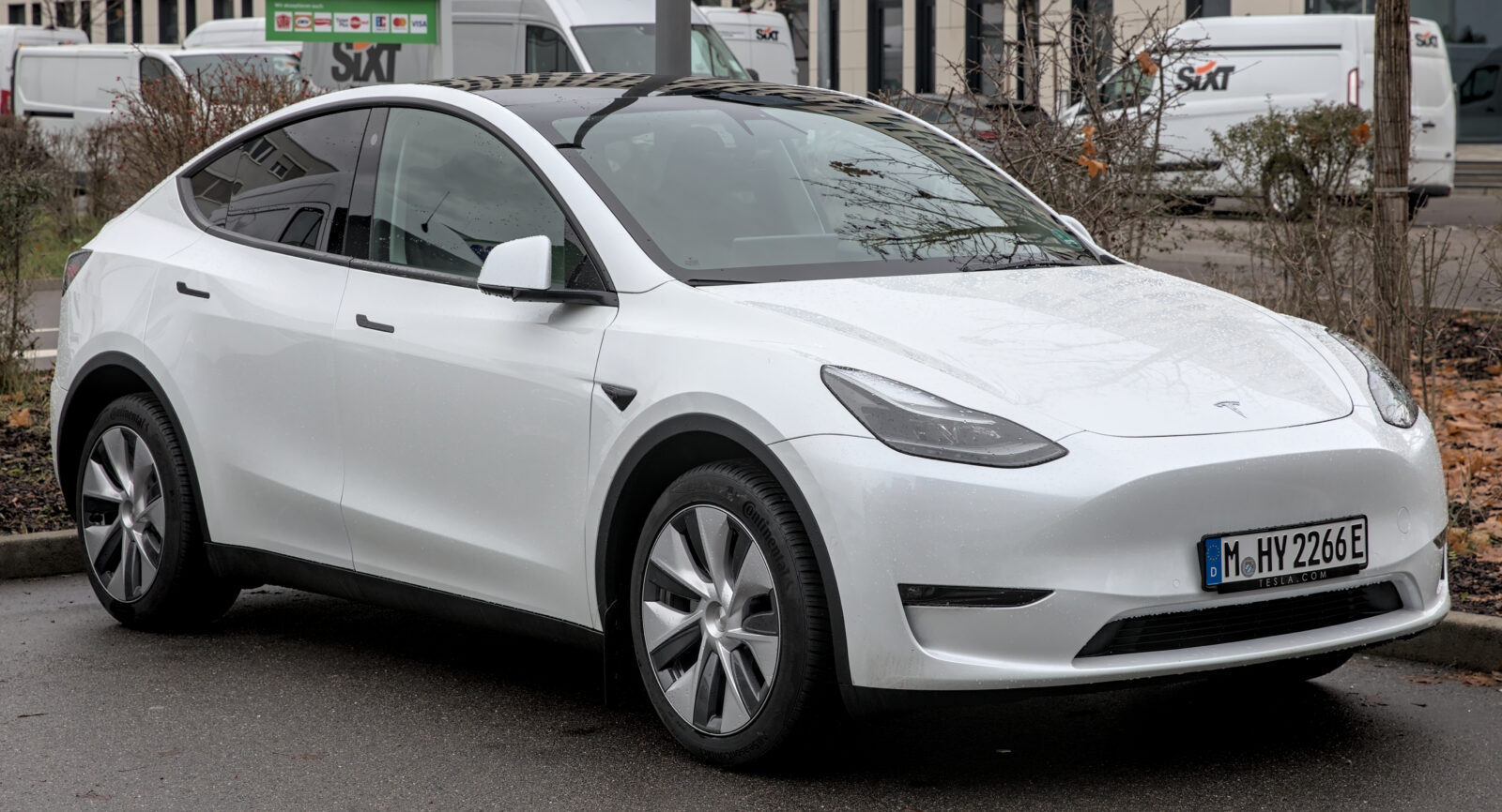 Tesla’s New Model Y Offers More Range for Under K