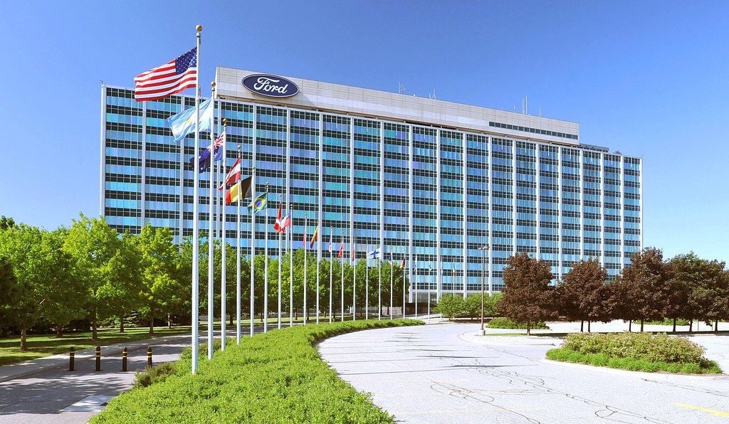 Ford Motor Company hedge fund holdings